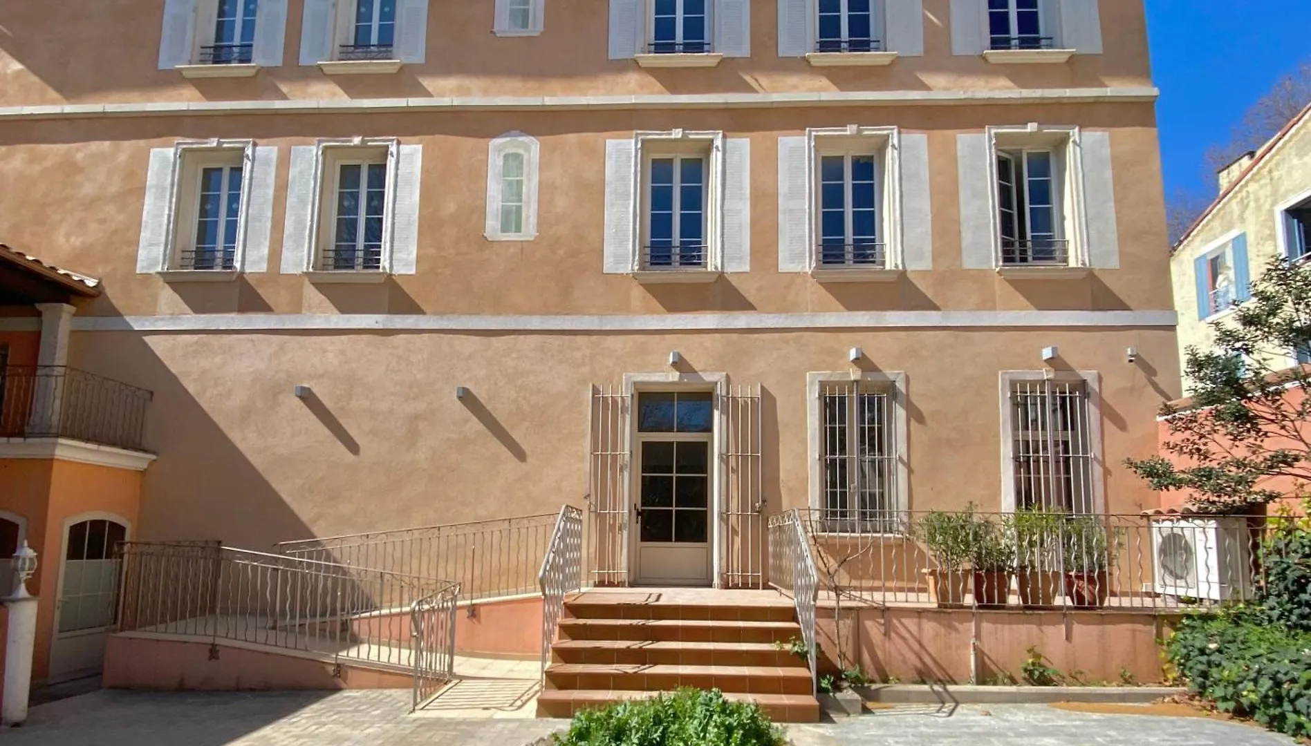 Hotel La Falaise Cotignac França